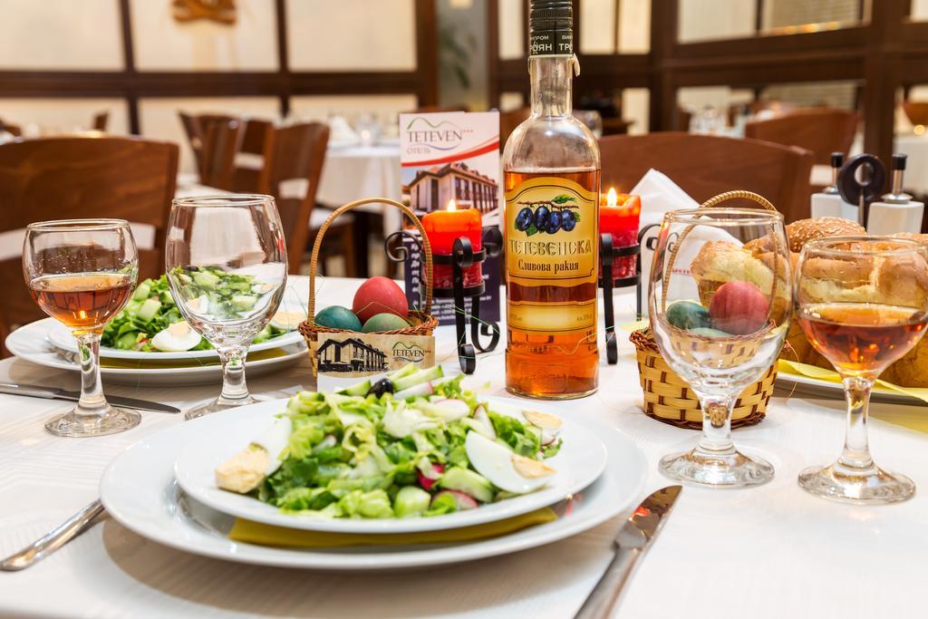Family Hotel טטבן מראה חיצוני תמונה